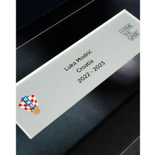 画像をギャラリービューアに読み込む, ルカ・モドリッチ【直筆サイン入り】クロアチア代表アウェイユニホーム2022-23