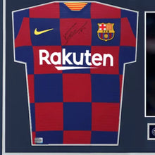 画像をギャラリービューアに読み込む, リオネル・メッシ【直筆サイン入り】FCバルセロナ2019-2020オーセンティックホームユニホーム(フレーム入り)