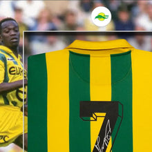 画像をギャラリービューアに読み込む, クロード・マケレレ【直筆サイン入り】FCナントホームユニホーム1994/95(フレーム入り)