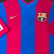 画像をギャラリービューアに読み込む, アンドレス・イニエスタ【直筆サイン】2002-03FCバルセロナユニホーム(フレーム入り)