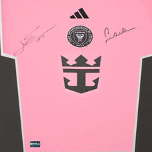 画像をギャラリービューアに読み込む, デビット・ベッカム&リオネル・メッシ【直筆サイン入り】インテル・マイアミCF 2024-25 ホームユニホーム(フレーム入り)