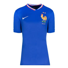 画像をギャラリービューアに読み込む, エドゥアルド・カマヴィンガ【直筆サイン入り】フランス代表 2024 ホームユニホーム(フレームなし)※額装オプション有り