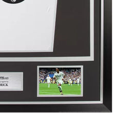 画像をギャラリービューアに読み込む, =残り1点=エンドリック・バック直筆サイン入り レアル・マドリードCF 2024-25 ホームユニホーム(フレーム入り)
