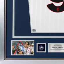 画像をギャラリービューアに読み込む, フィリッポ・インザーギ 【直筆サイン入り】 UEFAチャンピオンズリーグ公式 ACミラン 2024-25 アウェイユニフォーム(縦型フレーム入り)