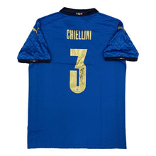 画像をギャラリービューアに読み込む, =残り1点=ジョルジョ・キエッリーニ【直筆サイン入り】PSAホログラム付きイタリア代表ホームユニホーム(フレーム入り)