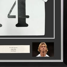 画像をギャラリービューアに読み込む, グティ【直筆サイン入り】2004-05レアル・マドリード ホームユニホーム(フレーム入り)