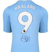 画像をギャラリービューアに読み込む, ハーランド【直筆サイン入り】 2023-24マンチェスター・シティホームユニホーム(フレームなし)