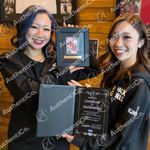 画像をギャラリービューアに読み込む, LOICX GIRLS☆【直筆サイン入り】トレーディングカード 「エディション1」 限定5品 (フレーム入り)