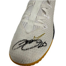 画像をギャラリービューアに読み込む, レブロン・ジェームズ【直筆サイン入り】NIKEレブロン16 シューズ(片足)