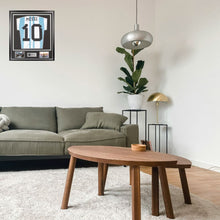 画像をギャラリービューアに読み込む, リオネル・メッシ【直筆サイン入り】2022アルゼンチン代表ユニフォーム(フレーム入り)