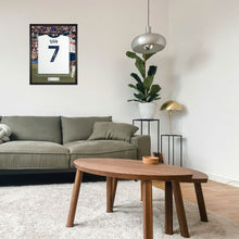 画像をギャラリービューアに読み込む, ソン・フンミン【直筆サイン入り】トッテナムホームユニフォーム 2024/25 (フレーム入り)