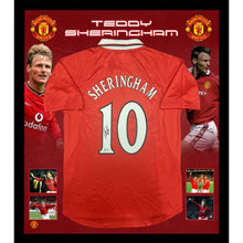 画像をギャラリービューアに読み込む, =残り1点= テディ・シュリンガム【直筆サイン入り】マンチェスター・ユナイテッドホームユニホーム(フレーム入り)
