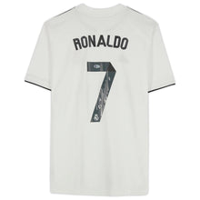 画像をギャラリービューアに読み込む, クリスティアーノ・ロナウド 15/16 レアル・マドリード 直筆サイン入りユニフォーム【額無し】