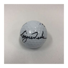画像をギャラリービューアに読み込む, 【額入り】タイガー・ウッズ 直筆サイン入りマスターズゴルフボール