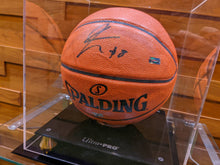 画像をギャラリービューアに読み込む, 【ディスプレイケース付き】八村塁 直筆サイン入り バスケットボール