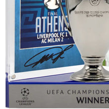 画像をギャラリービューアに読み込む, カカ【直筆サイン入りカード付】UEFAチャンピオンズリーグ 2007優勝記念 ミニトロフィーディスプレイ
