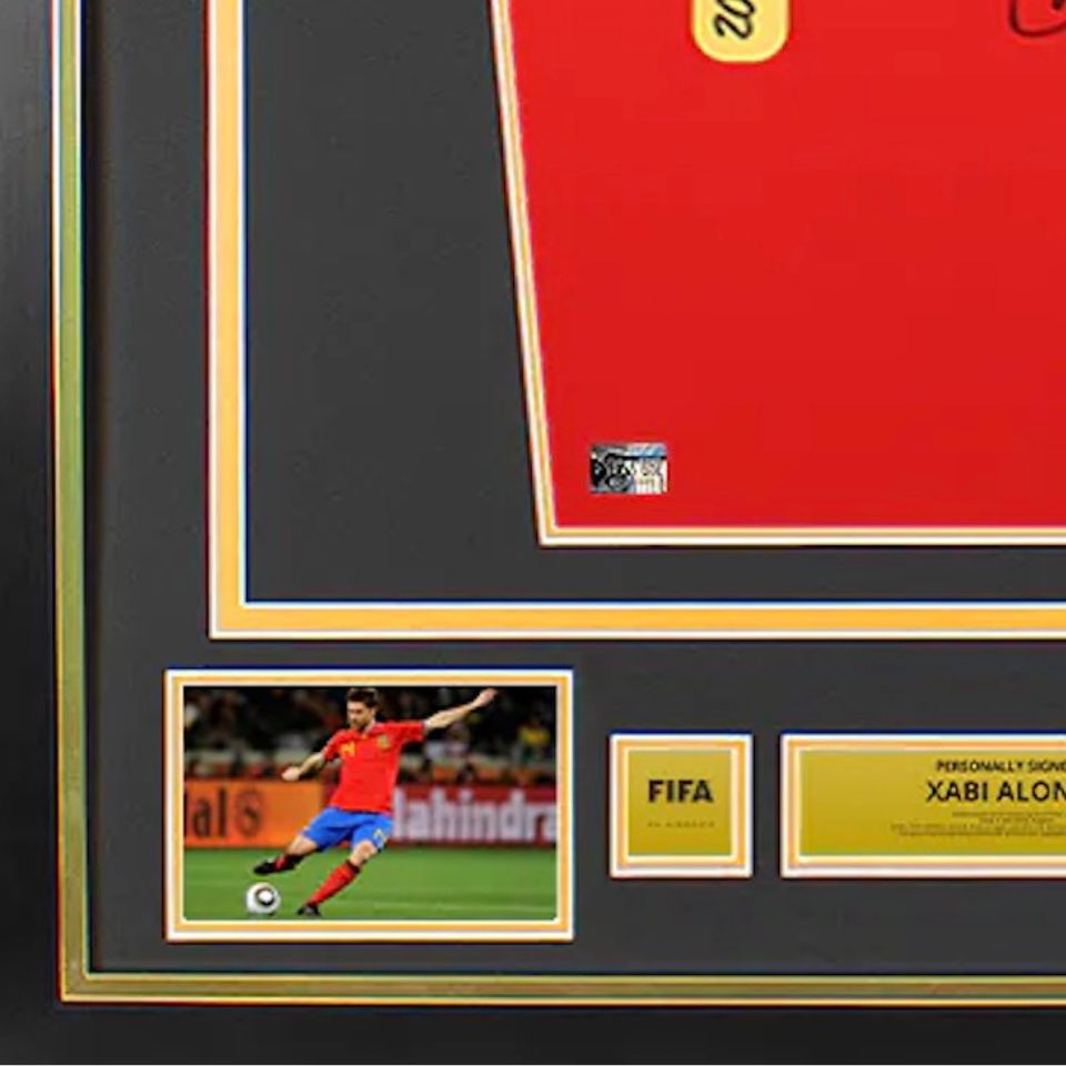 スペイン代表　ユニホーム　シャビアロンソ　サイン入り シャビ・アロンソ【直筆サイン入り】2010 FIFAワールドカップ スペイン