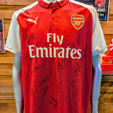 画像をギャラリービューアに読み込む, =残り1点=【ヴェンゲルラストシーズン】アーセナル 17-18 監督＆主力15選手 直筆サイン入り ユニフォーム（フレームなし）
