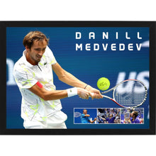 画像をギャラリービューアに読み込む, =残り1点= ダニール・メドベージェフ【直筆サイン入り】テニスボール(フレーム入り)
