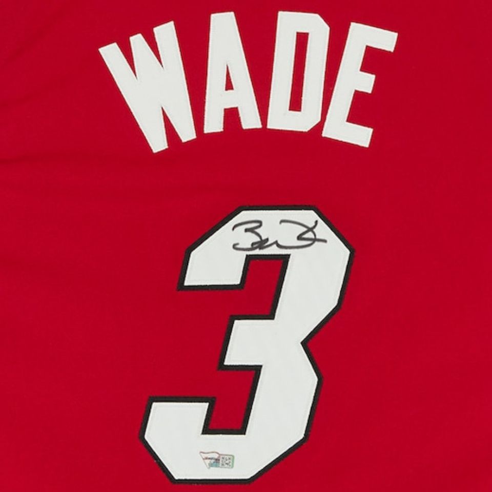 ドウェイン・ウェイド【直筆サイン入り 】 マイアミ・ヒート