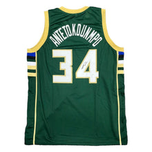 画像をギャラリービューアに読み込む, =残り1点= ヤニス・アデトクンボ【直筆サイン入り】ミルウォーキー・バックスユニホーム(フレーム入り)
