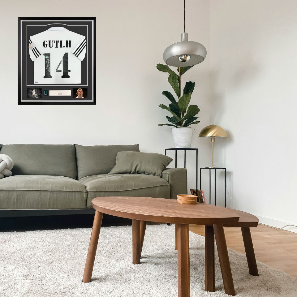 グティ【直筆サイン入り】2004-05レアル・マドリード ホームユニホーム