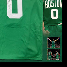 画像をギャラリービューアに読み込む, =残り1点=  ジェイソン・テイタム【直筆サイン入り】 2023-24ボストン・セルティックスユニホーム  NBAファイナル優勝記念(フレーム入り)
