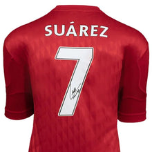 画像をギャラリービューアに読み込む, ルイス・スアレス【直筆サイン入り】2010-12リバプールホームユニホーム(フレームなし)
