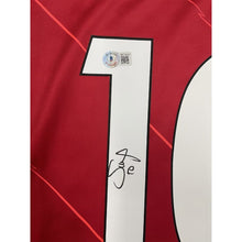 画像をギャラリービューアに読み込む, サディオ・マネ【直筆サイン入り】リバプールホームユニホーム(フレーム入り)
