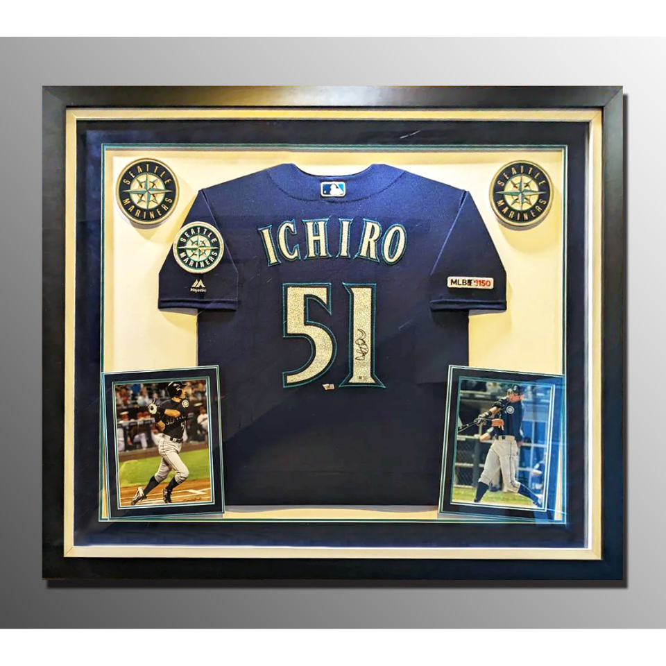 インスクリプション入り】カゼミーロ 直筆サイン入りユニフォーム 商品 インスクリプション入り】カゼミーロ 直筆サイン入りユニフォーム 商品